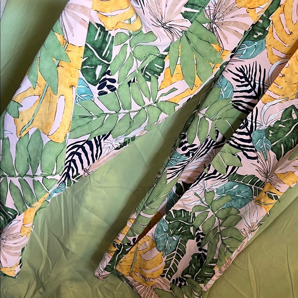 Forever 21 Leaf Print Wide Leg Pants - Picture 7 of 16